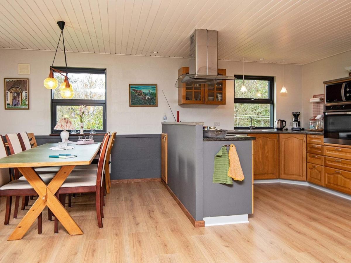 8 Person Holiday Home In R M Lakolk Esterno foto