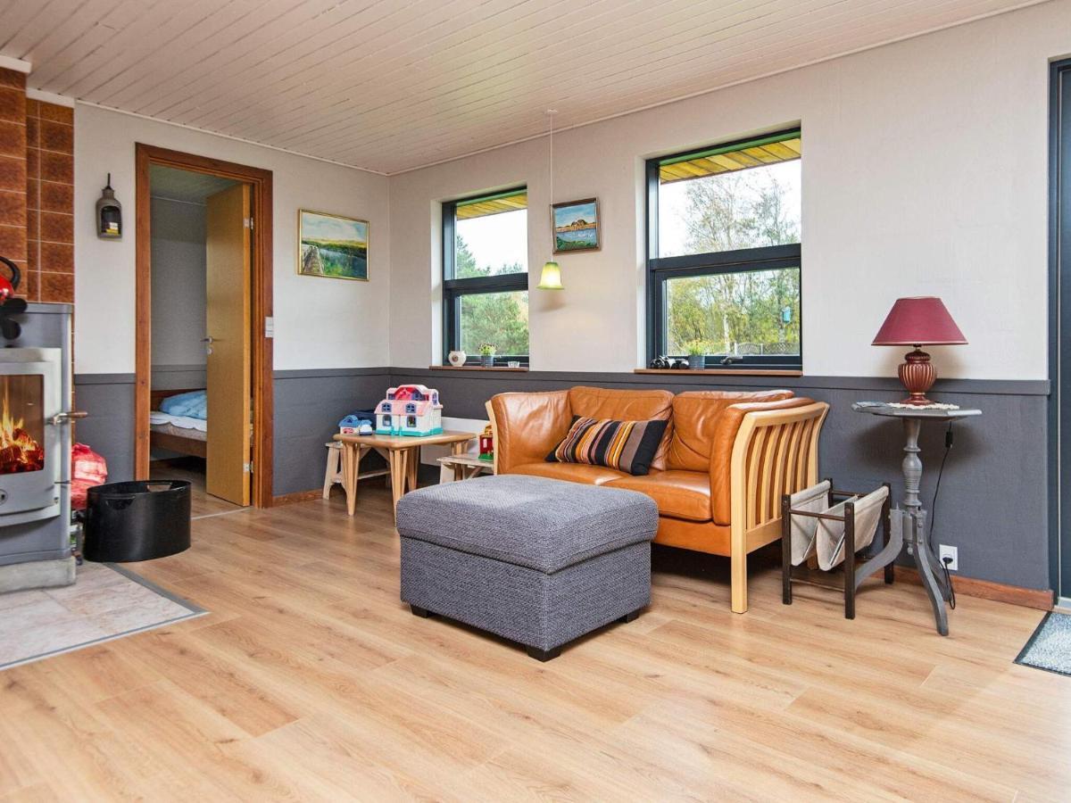 8 Person Holiday Home In R M Lakolk Esterno foto