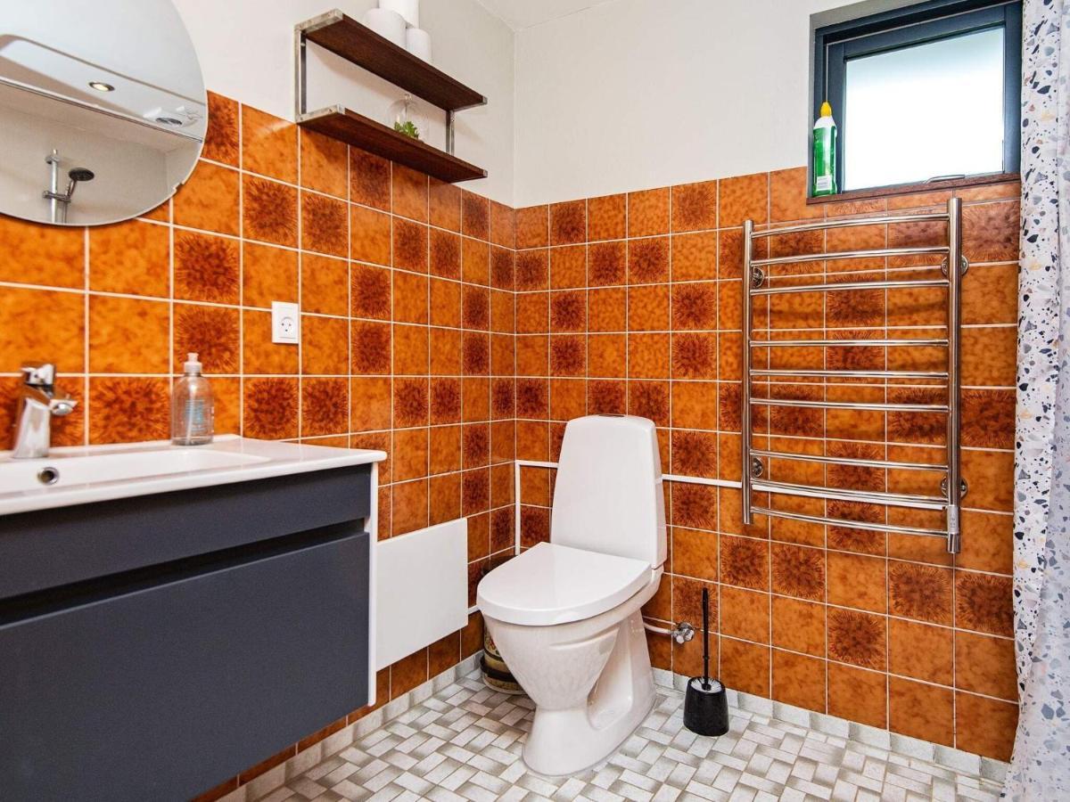 8 Person Holiday Home In R M Lakolk Esterno foto