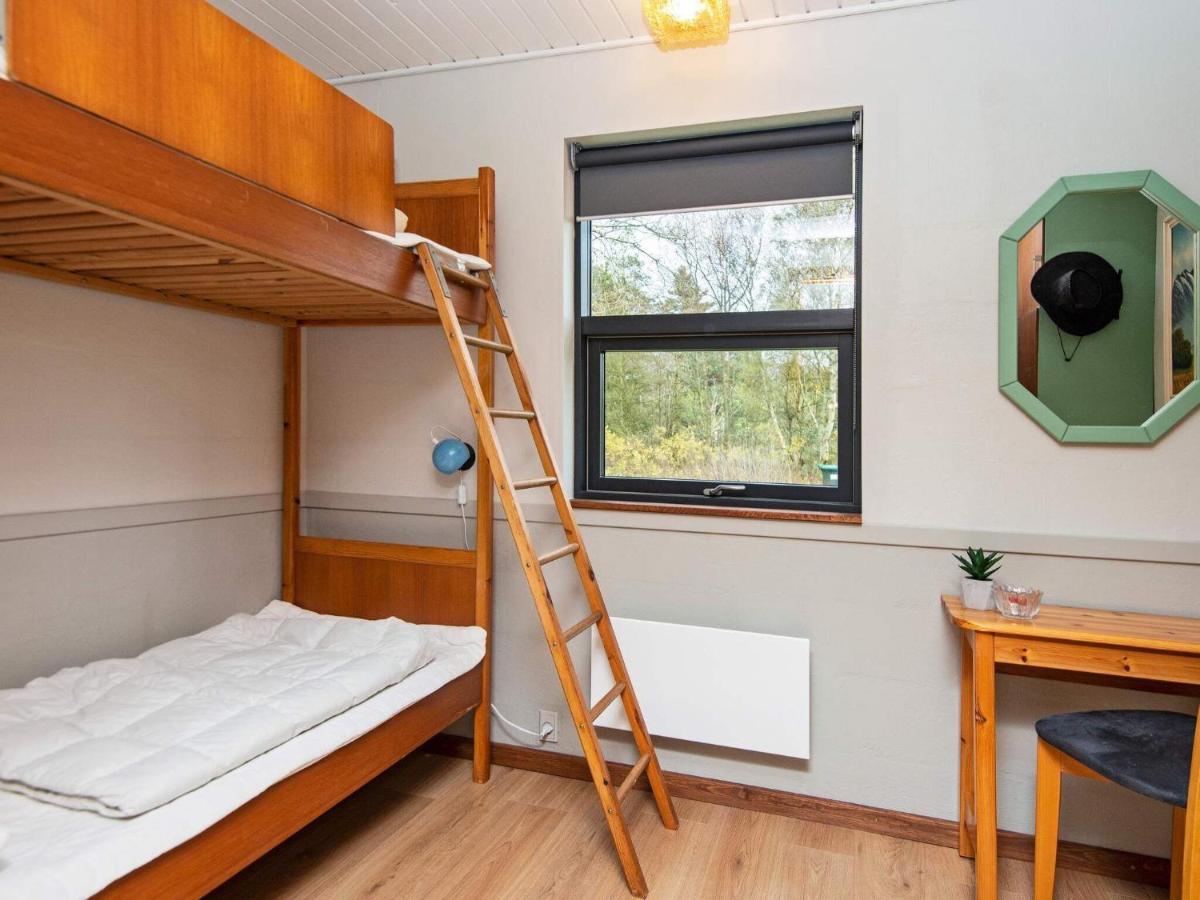 8 Person Holiday Home In R M Lakolk Esterno foto
