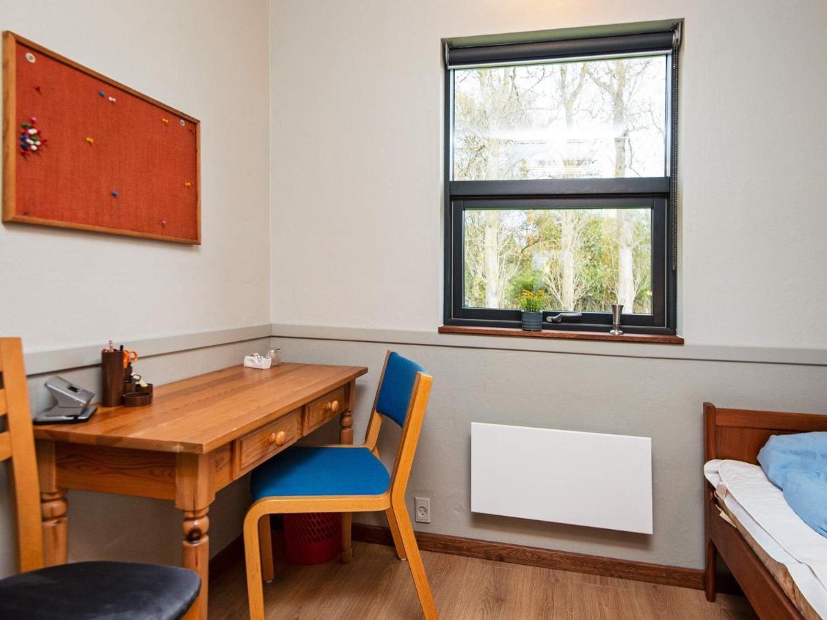 8 Person Holiday Home In R M Lakolk Esterno foto